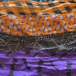 4 pack of Halloween scarfs